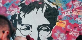 Imagine there’s no competitions – a detox re-description of entrepreneurship and its education